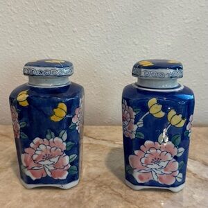 Vintage Hand Painted Floral Ginger Jar with Lid - VDI Pottery